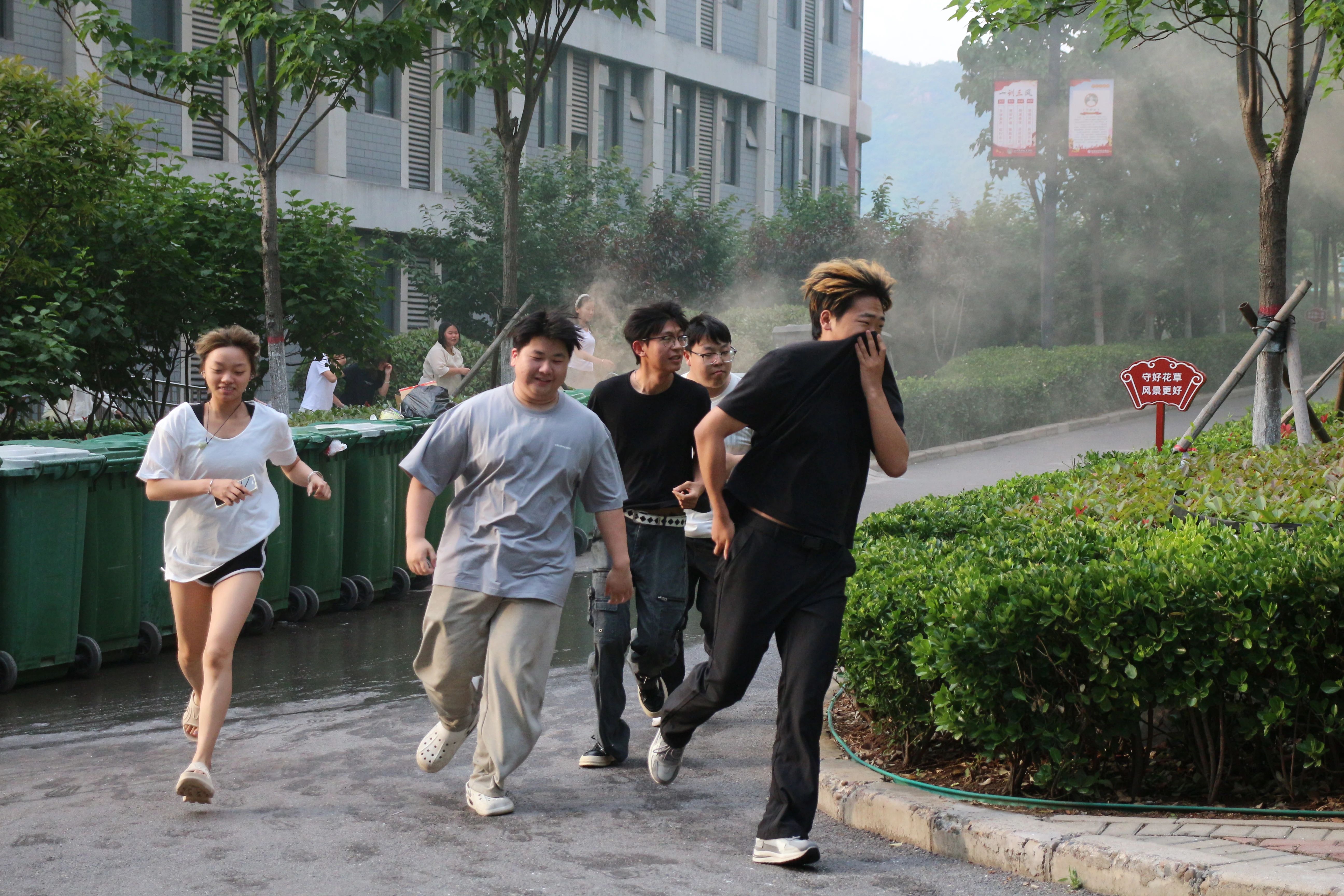微信图片_2026-05-22_225448_865.jpg